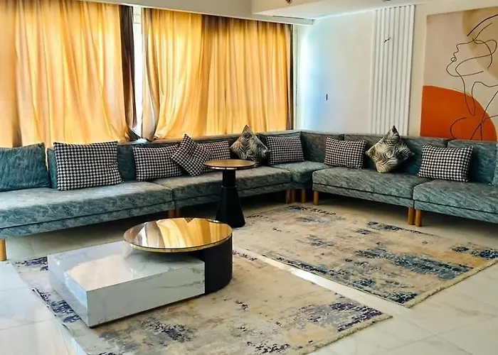 Porto Pyramids 4 *