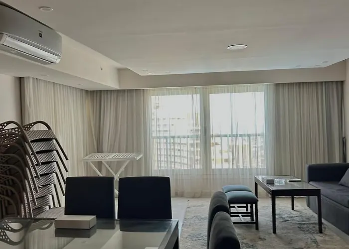 Porto Pyramids 4 *